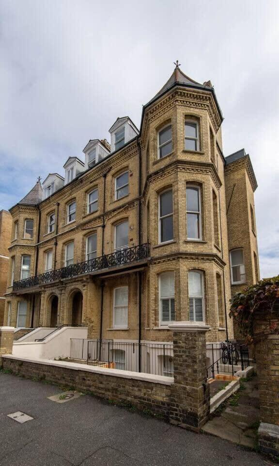 Stylish Apartment Close To The Sea ブライトン エクステリア 写真